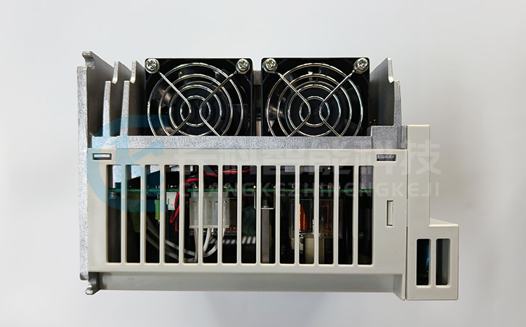 三菱伺服驅動模塊MR-J2S-500B 三菱伺服驅動模塊MR-J2S-500B